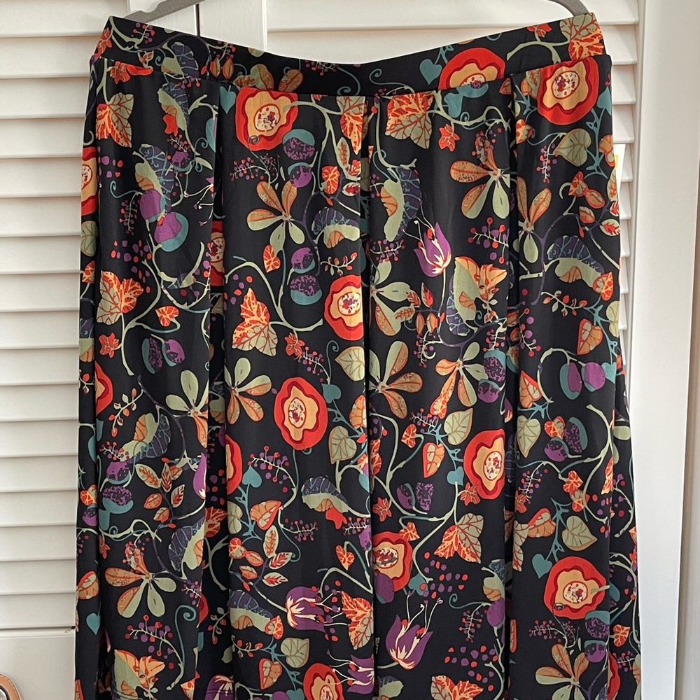 BNWT lularoe Madison Skirt